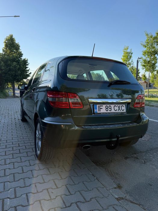 MERCEDES-BENZ E-Class 2010 — imagine 4