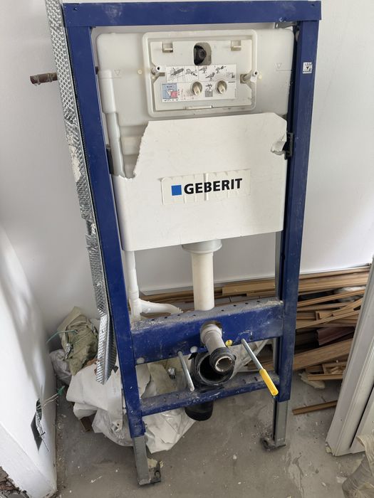 Vand set rezervor incastrat geberit