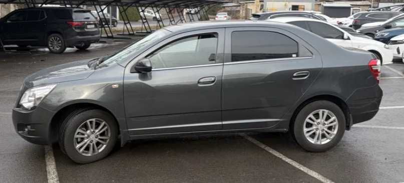 хороший автомобиль