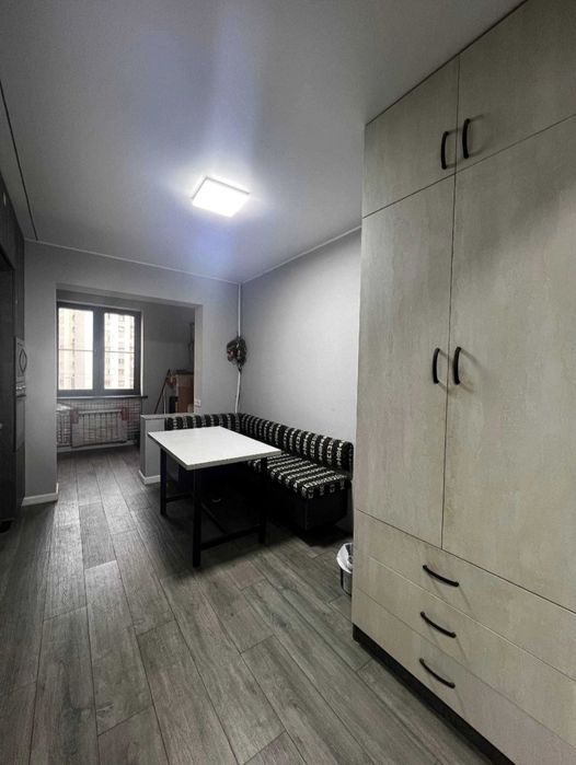 Продаётся на Карасу-6 4ком