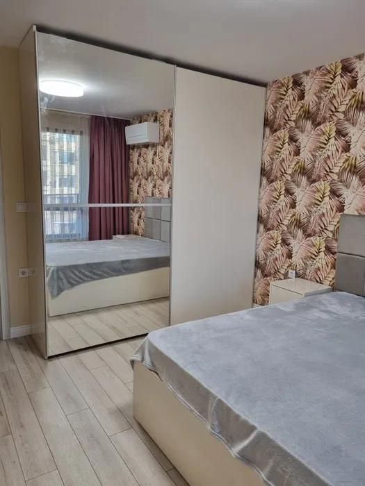 Дава се под наем Тристаен апартамент в Пловдив, Кършияка - 90 кв.м за 700 € - Снимка #5