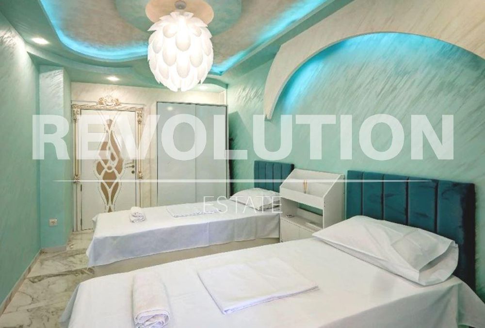 Тристаен апартамент в района на м-т Галата!