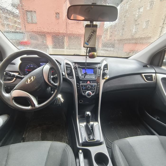 Hyundai i30 автоматик