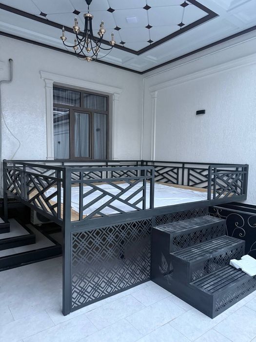 Tapchan ishlab chiqaruvchidan Oʻrnatishga tayyor keng apartment