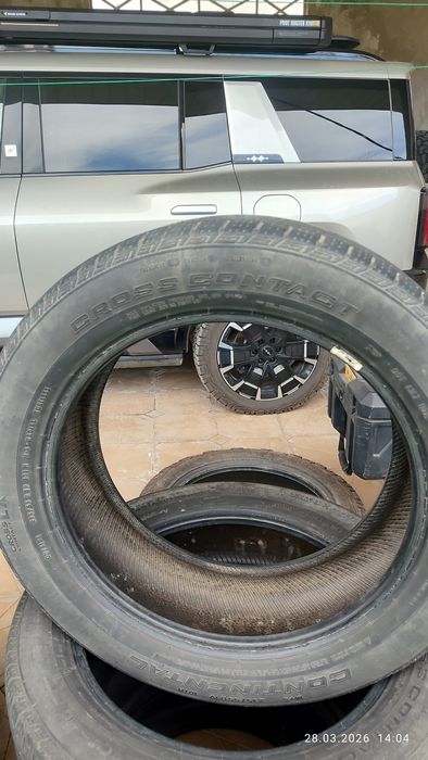235/55 R19 Continental Cross contact