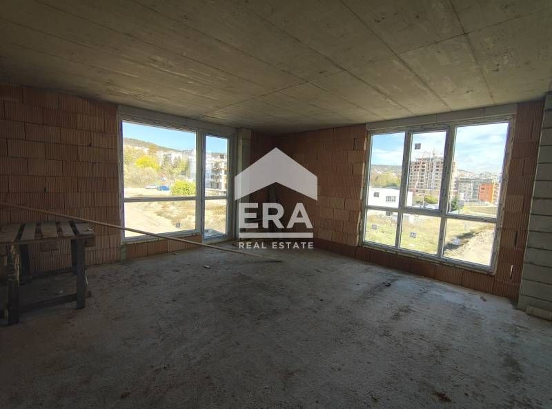 Продава се Тристаен апартамент в Варна, Владислав Варненчик - 111 кв.м за 1217 €/кв.м - Снимка #3