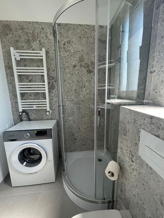 Inchiriez apartament 2 camere