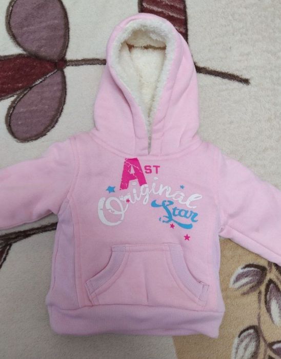 Продам новую толстовку.На 1,2 годика.