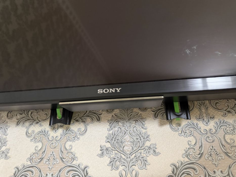 Продам телевизор SONY 107 см
