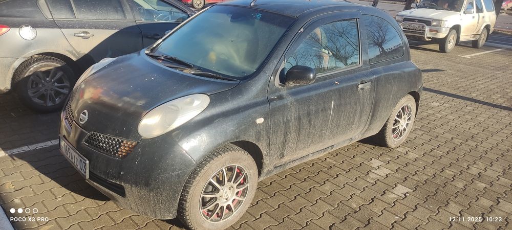 Продам машину Ниссан Марч