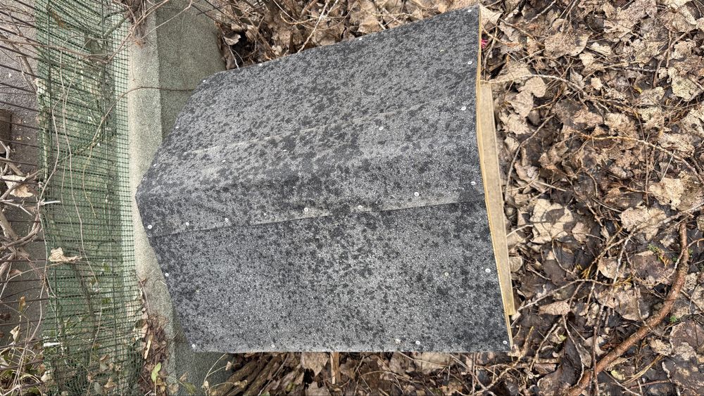 Cușcă câine din lemn – solidă, rezistentă