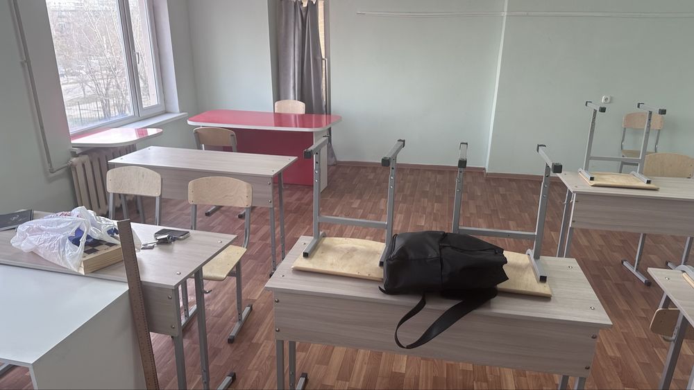 Продам парты 5 комплектов