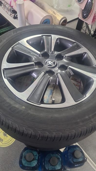 Титанка с резинам 215/60R16