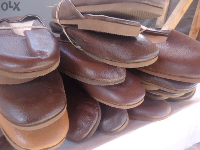 войнишки чехли от естествена кожа