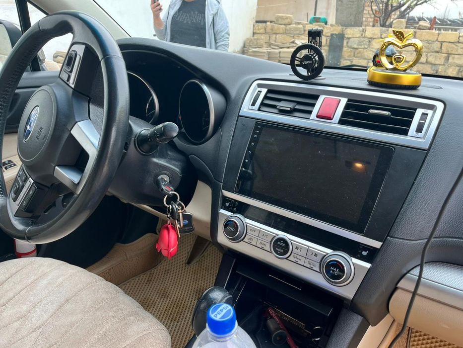 Субару аутбэк 2017 год