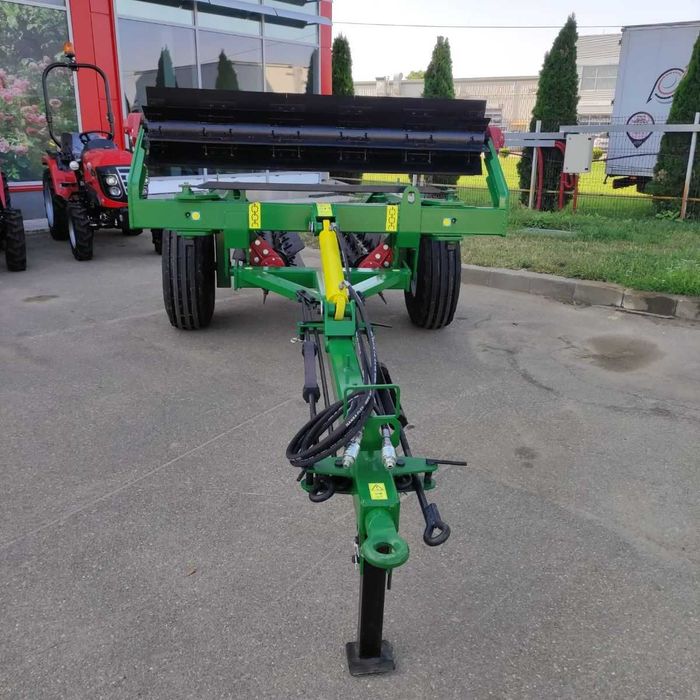 Tocatoare pliabila tractata