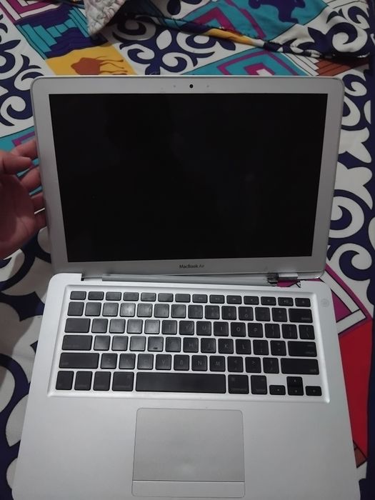 MacBook Air на запчасти