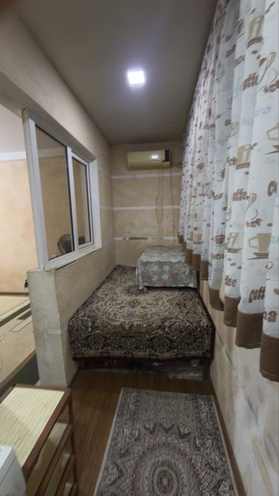 Своя Аренда  квартира Юнусобод 13 квартал 1 ком переделоно 2 комнутную