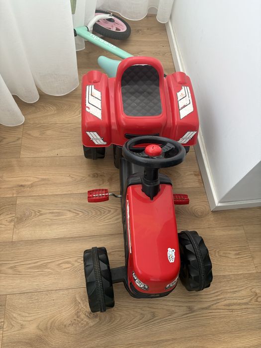 tractor de jucarie