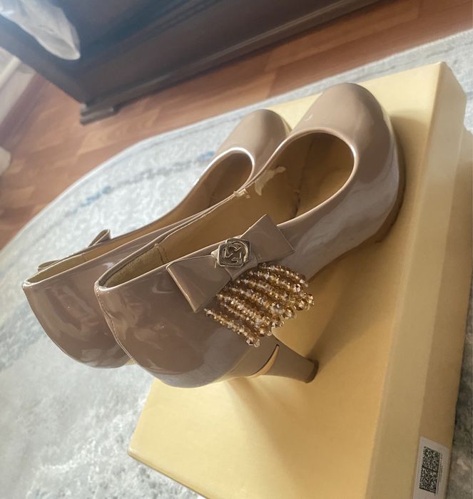 Туфли женские