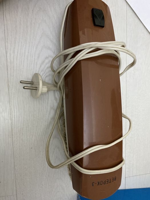 электрическая щетка