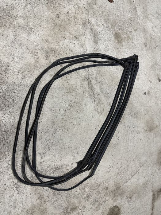 Уплотнители дверей Камри / Camry 30.35 Сборе