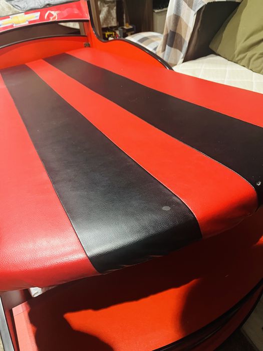 Детская кроватка для мальчиков