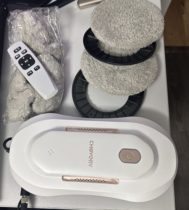 Robot curatate geamuri