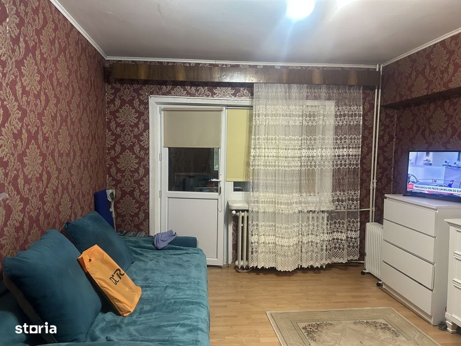 Apartament trei camere, decomandat, et. 1/4, Casa Științei-Supeco