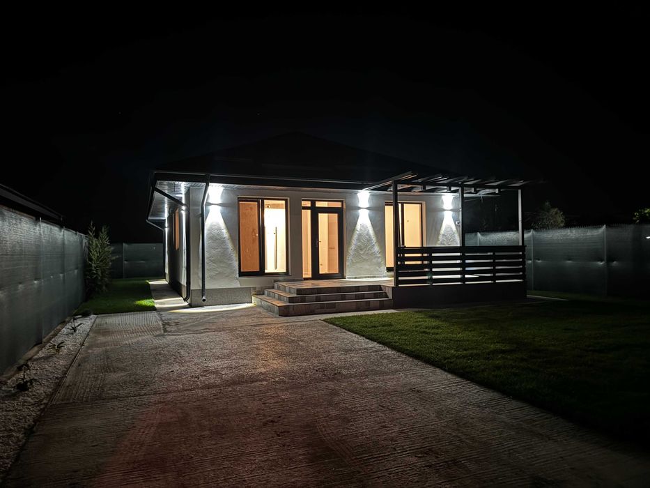 Casă Individuală Modernă de Inchiriat în Crevedia, Dâmbovița -Negociab