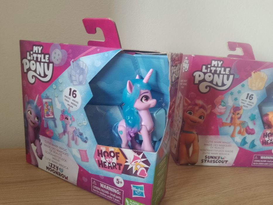 Vand lot cu 2 jucării ponei My Little Pony