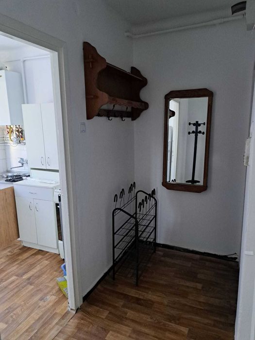 Inchiriere apartament 2 camere semidecomandate
