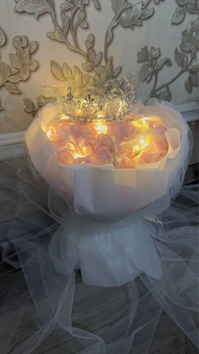 Мыльные цветы 52 розы