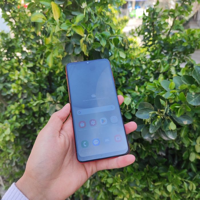 Samsung Galaxy A12 srochniy