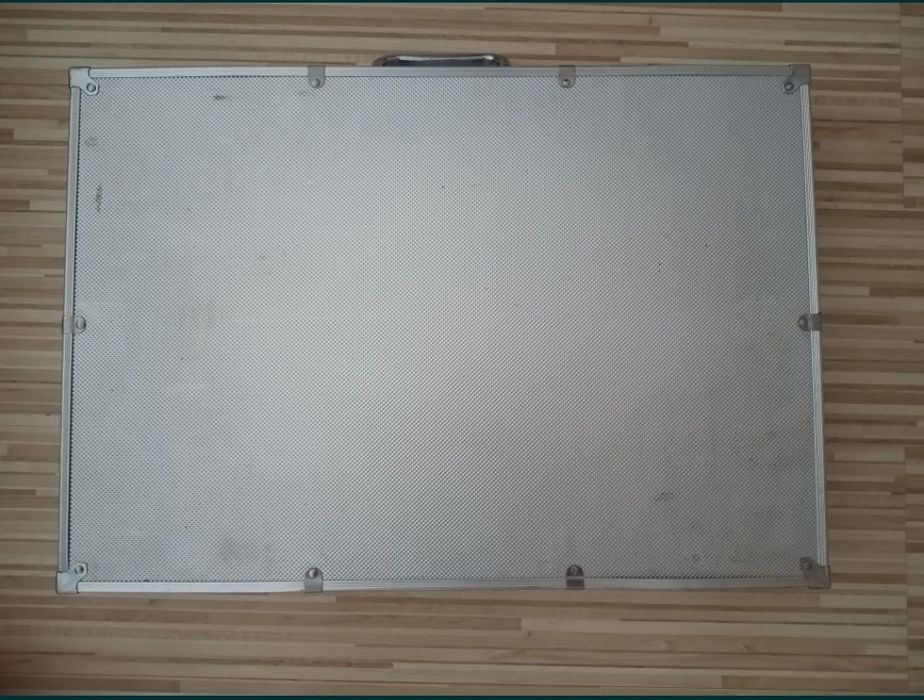 Trusa poker profesionista 1000 jetoane