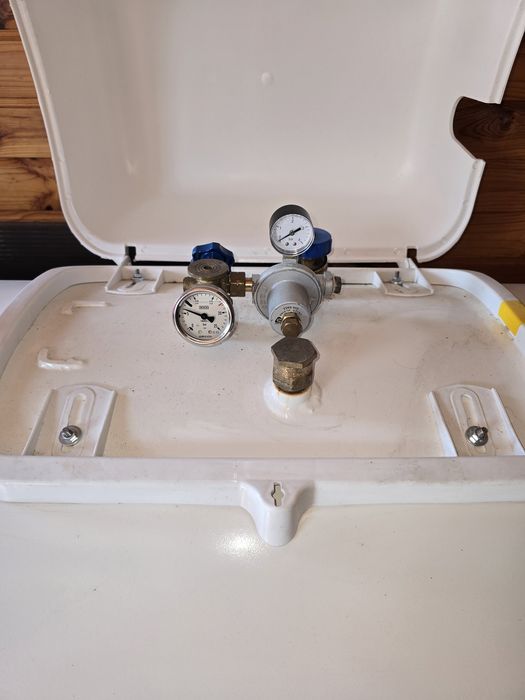Butelie,rezervor, bazin GPL 1000L