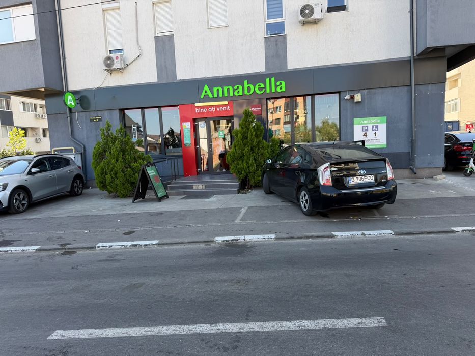 Inchiriez Apartament Militari Resident