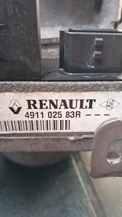 Pompă servo direcție dacia Logan