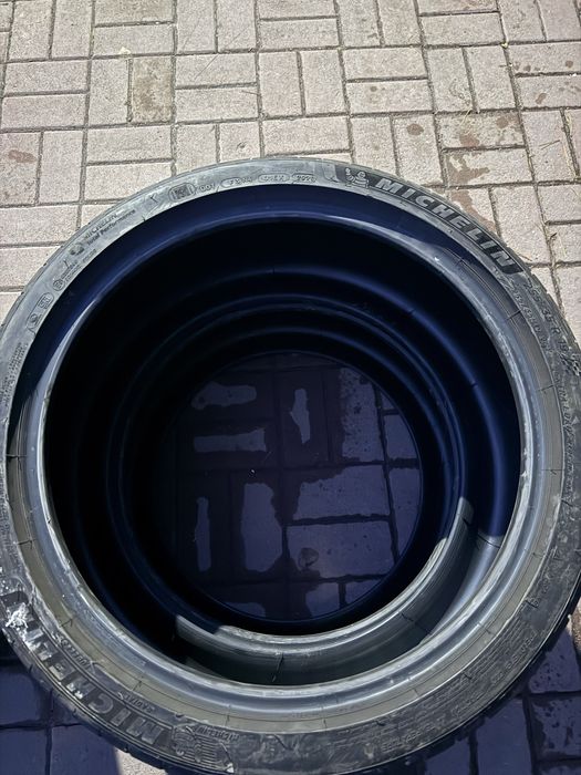 Michelin Pilot Sport 4S 225/40/19