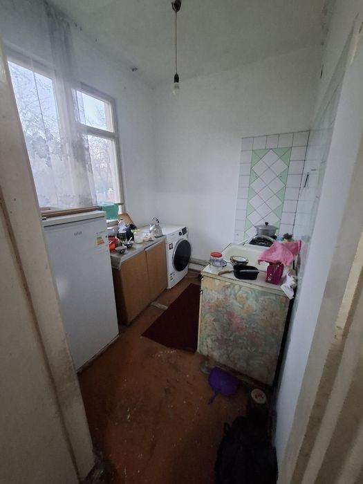 Qizlarga kvartira 3 ta qizga