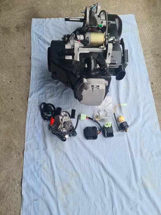 Motor complet 150cmc,6 kw,scuter