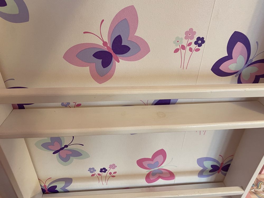 Детска етажерка за книги гр. Смолян Долно Райково • OLX.bg