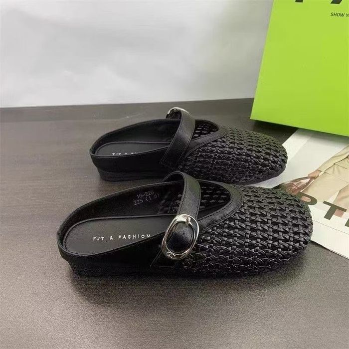 Туфли каблук черный открытый