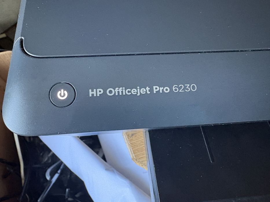 Imprimanta hp aproape noua WIFI.   DUPLEX