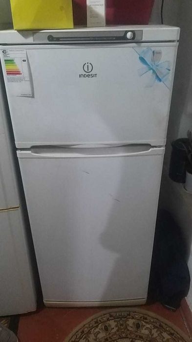 Продается холодильник