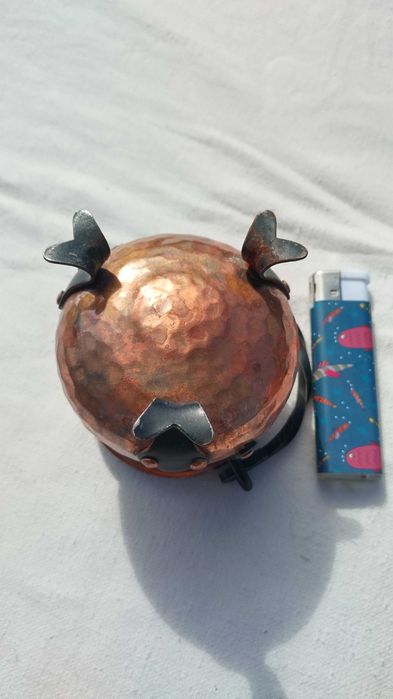 Меден решетъчен черпак и менче