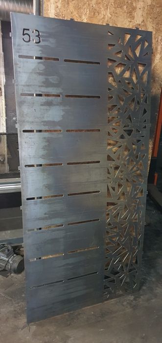 Decupare tablă traforată CNC pentru porți și garduri