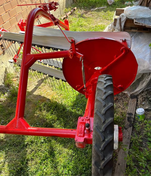 Продавам сенокосачка BCS