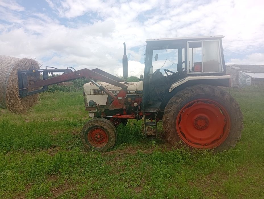 Tractor de vanzare
