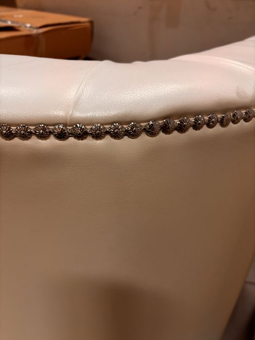 Продам 2 диванчика.